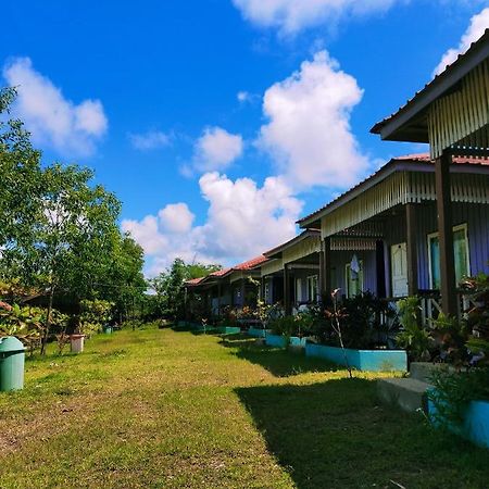 Forest Home Resort Ngwesaung Buitenkant foto