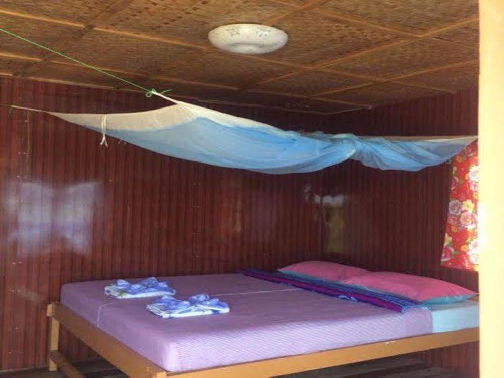 Forest Home Resort Ngwesaung Buitenkant foto